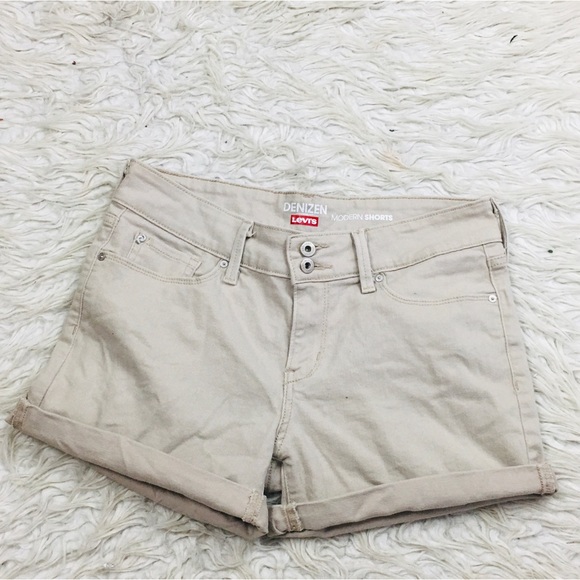 Denizen From Levi’s Cream Modern Shorts Size 6 - Picture 1 of 12